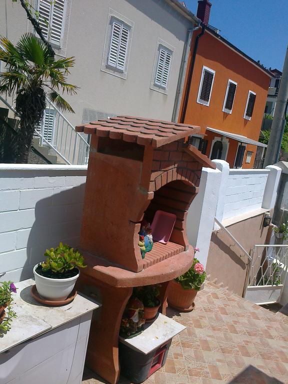 Apartment Mira Baška Eksteriør billede